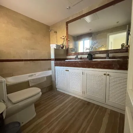Appartement Hacienda Elviria 2 Bedroom Spacious *