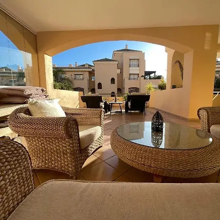 Lejlighed Hacienda Elviria 2 Bedroom Spacious