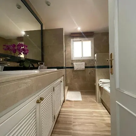 公寓 Hacienda Elviria 2 Bedroom Spacious 马尔韦利亚
